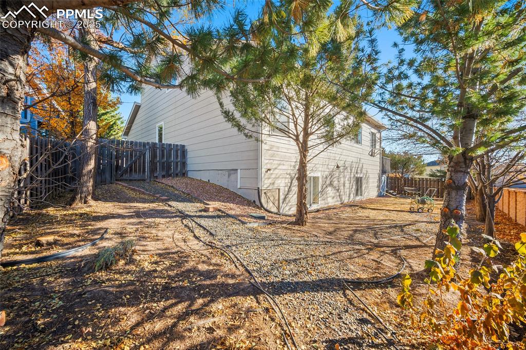 Image 38 of 50: Side of Structure