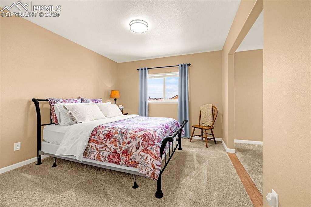 Image 17 of 41: Bedroom