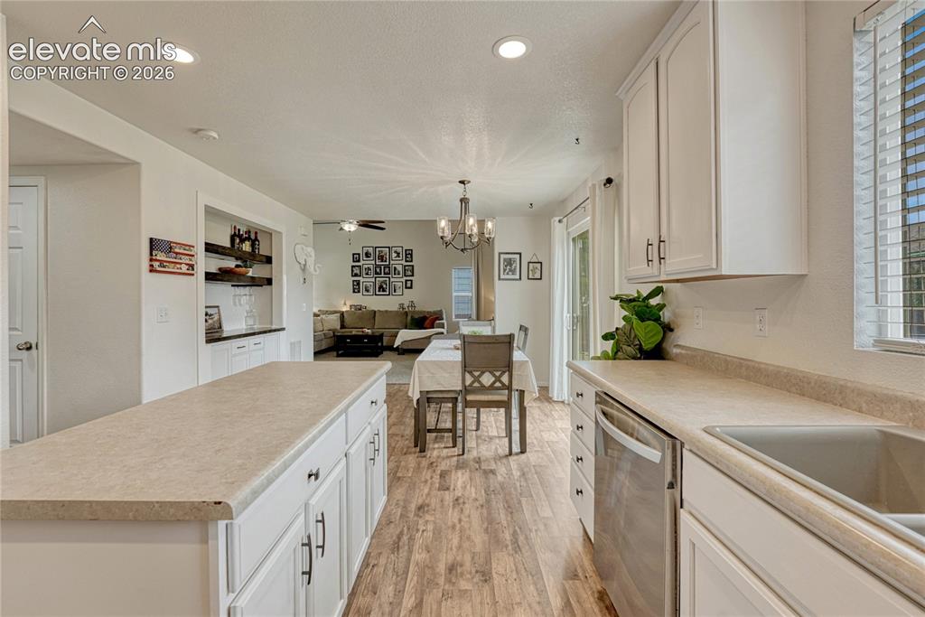 Image 12 of 42: Kitchen