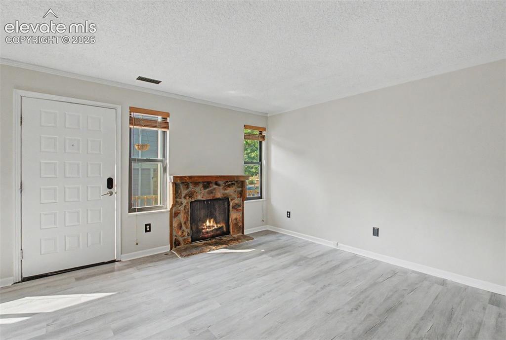 Image 3 of 30: Facing front door