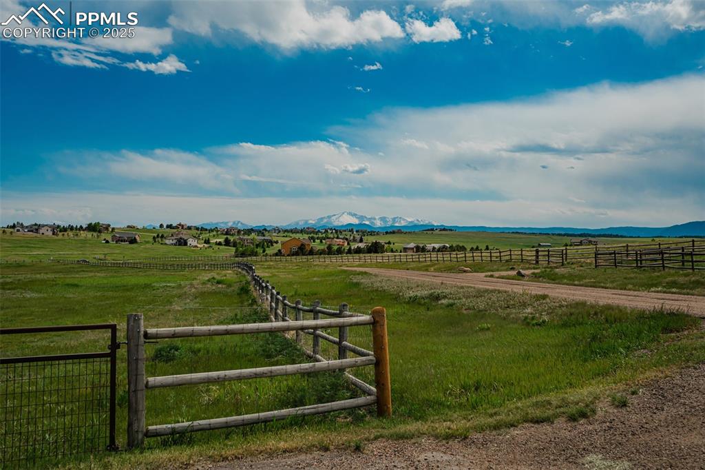 Image 44 of 50: View
