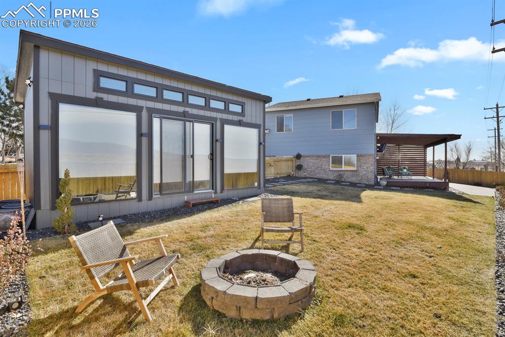 Image 4 of 47: View upon entering from Front Door