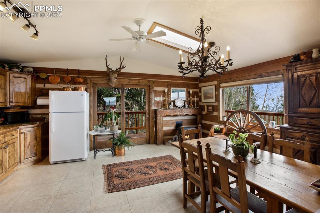 Listing 6041330, Image 21 of 50