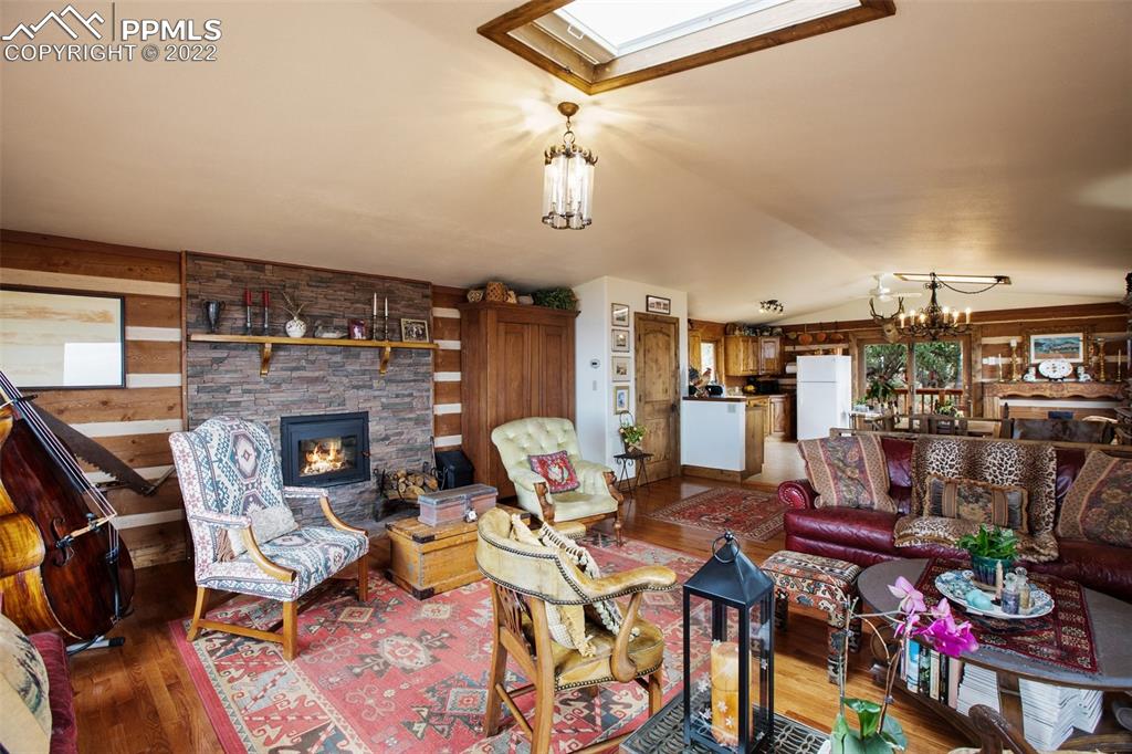 Listing 6041330, Image 22 of 50