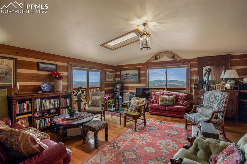 Listing 6041330, Image 23 of 50