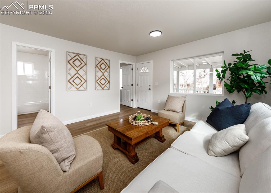 Image 12 of 50: Living Room