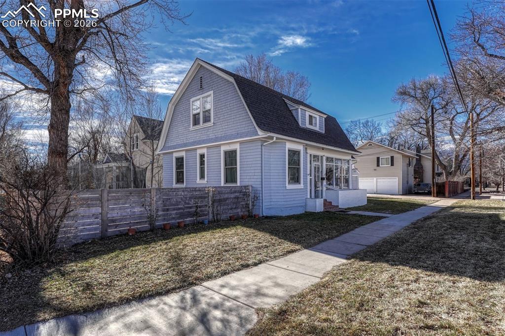 Image 7 of 46: Front of Structure