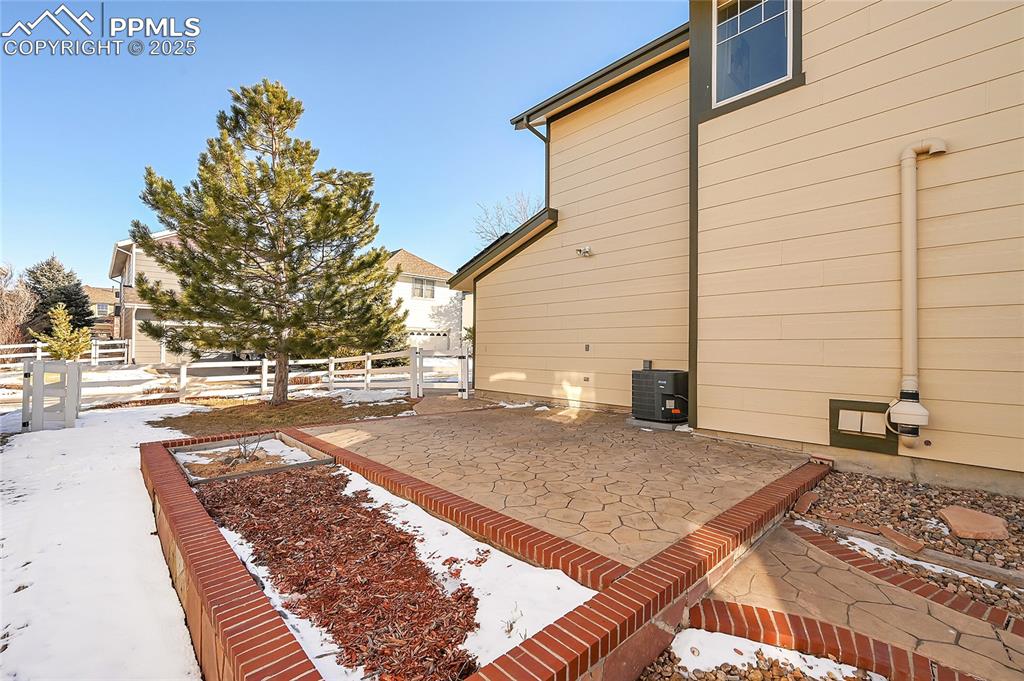 Image 36 of 43: Side of Structure