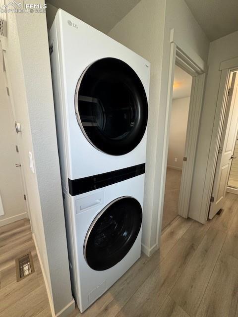 Image 11 of 16: Laundry