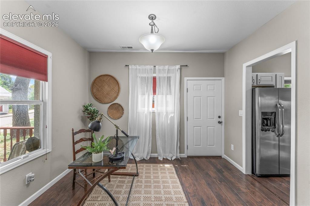 Image 6 of 22: Flex Space with backyard access