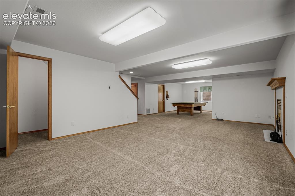 Image 34 of 49: Family Room