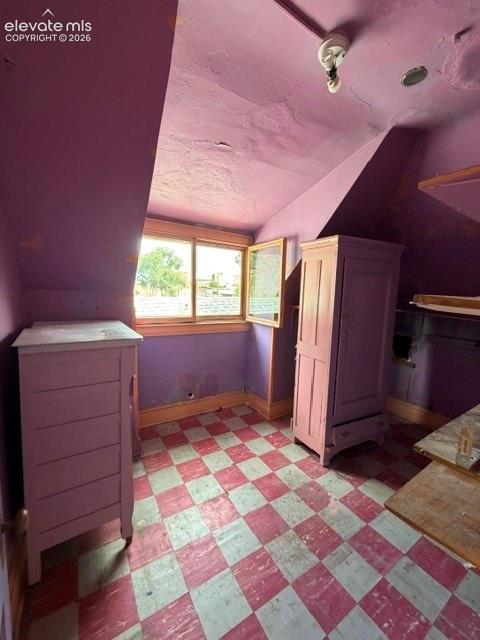Image 11 of 18: Bonus Room