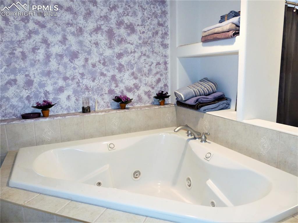 Listing 6054403, Image 23 of 26