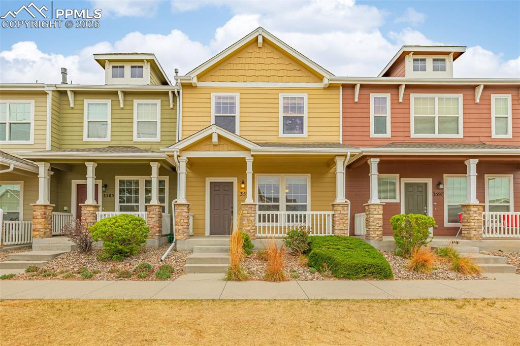 Image 1 of 41: Front of Structure