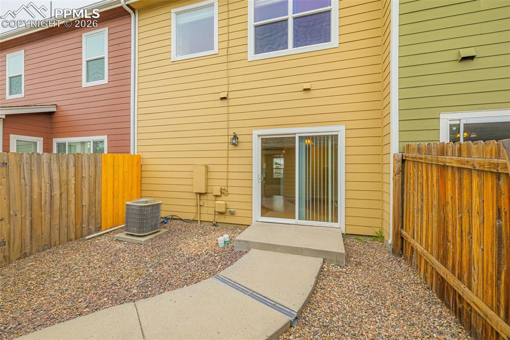 Image 35 of 41: Back of Structure