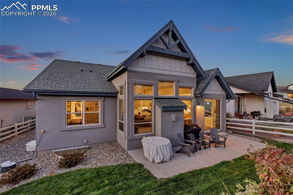 Image 31 of 37: Back of Structure