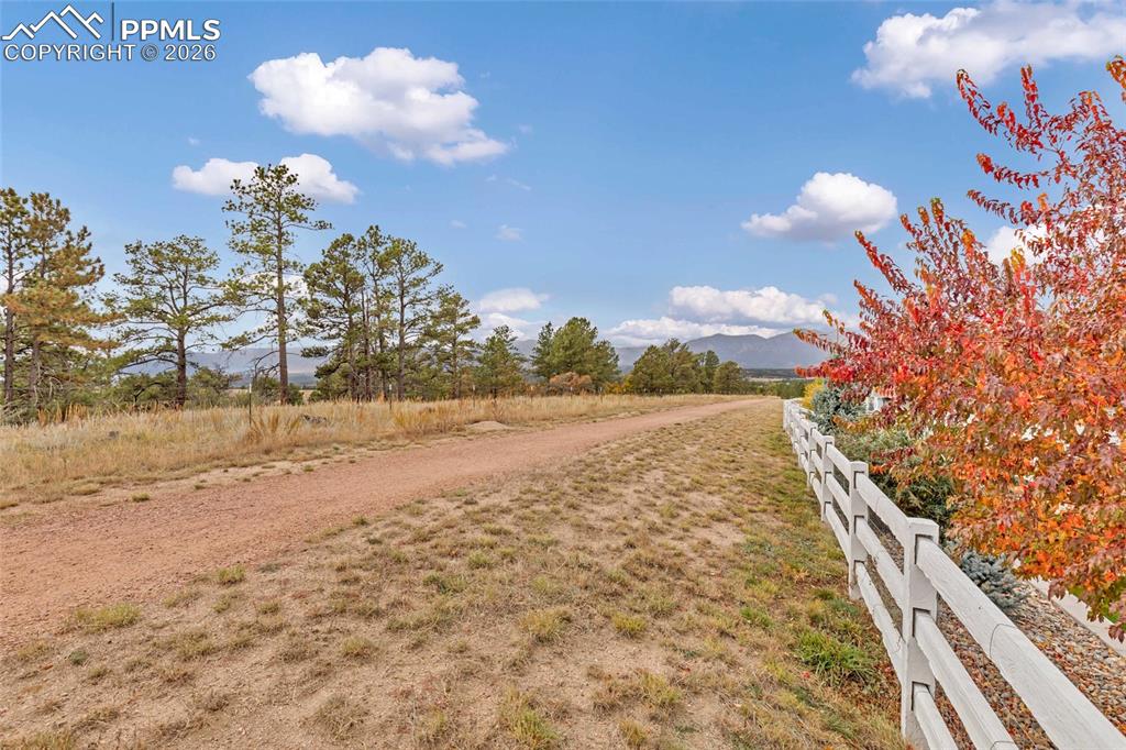 Image 33 of 37: Walking/Biking Path behind house