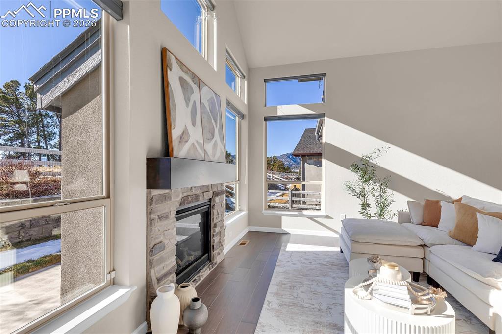 Image 6 of 37: Beautiful Mtn Views!