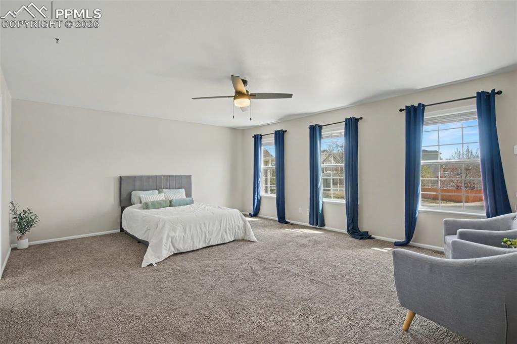 Image 23 of 39: Bedroom