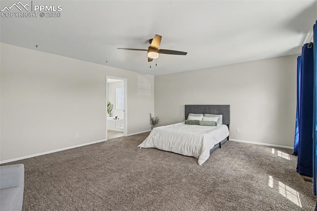 Image 25 of 39: Bedroom