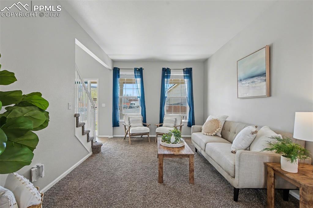 Image 5 of 39: Living Room