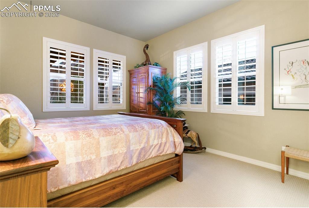 Image 20 of 45: Bedroom