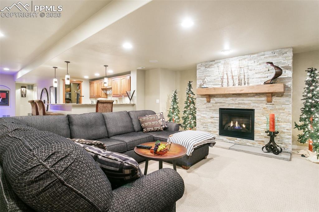 Image 24 of 45: Family Room