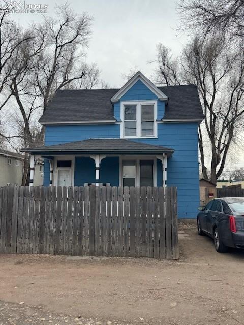 Image 18 of 20: Front of Structure