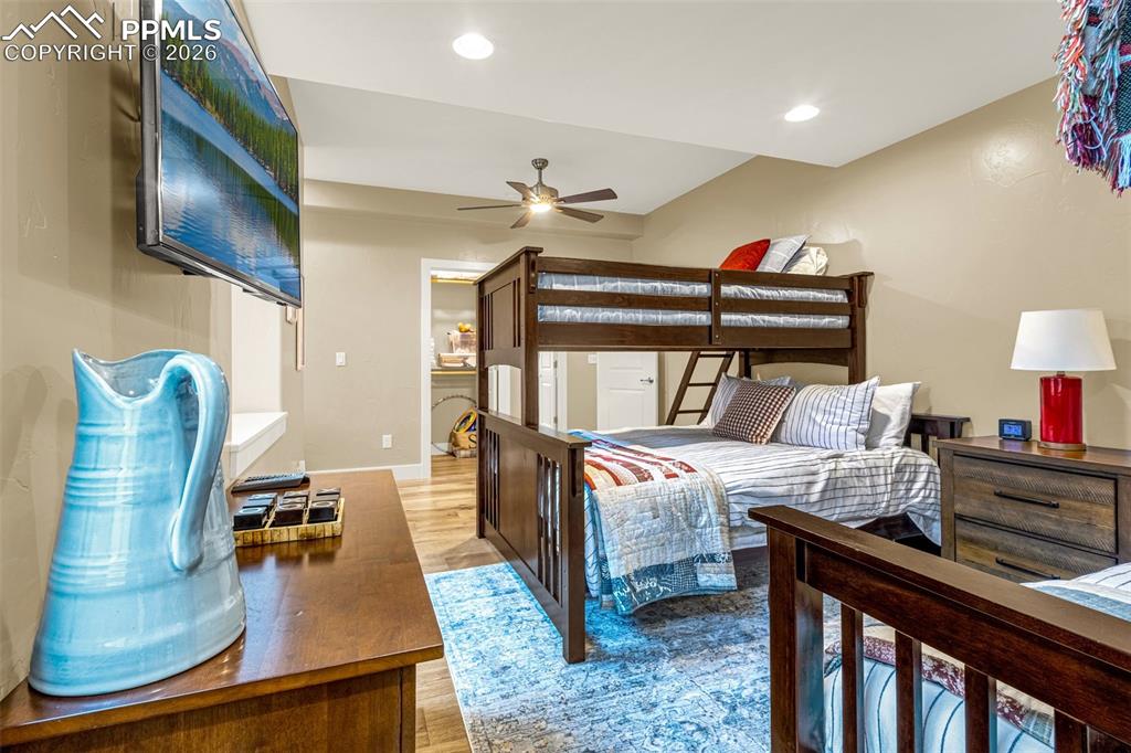 Image 38 of 50: No Description Available