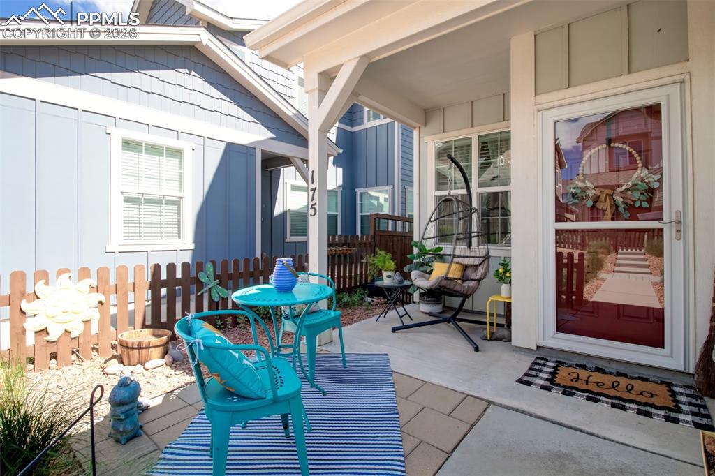 Image 3 of 32: Front patio