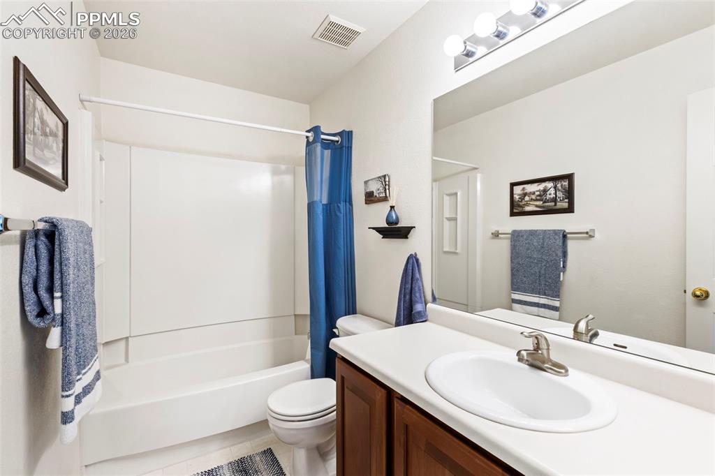 Image 12 of 25: Master Bathroom