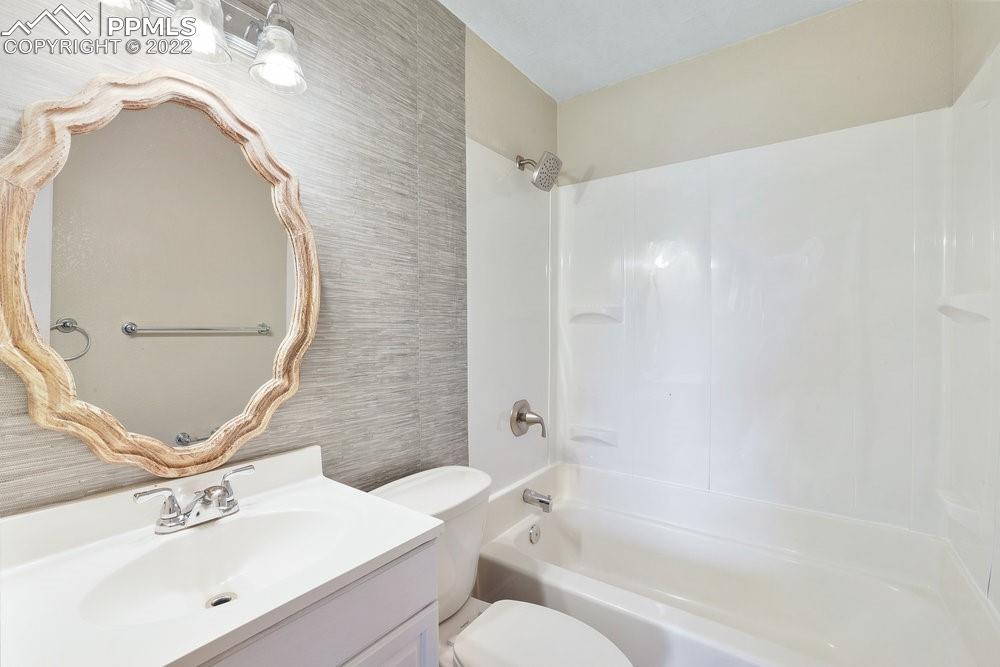 Listing 6069083, Image 19 of 47