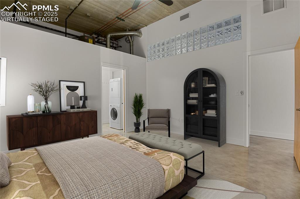 Image 23 of 42: Bedroom with adjoining walk-in closet
Virtually Staged