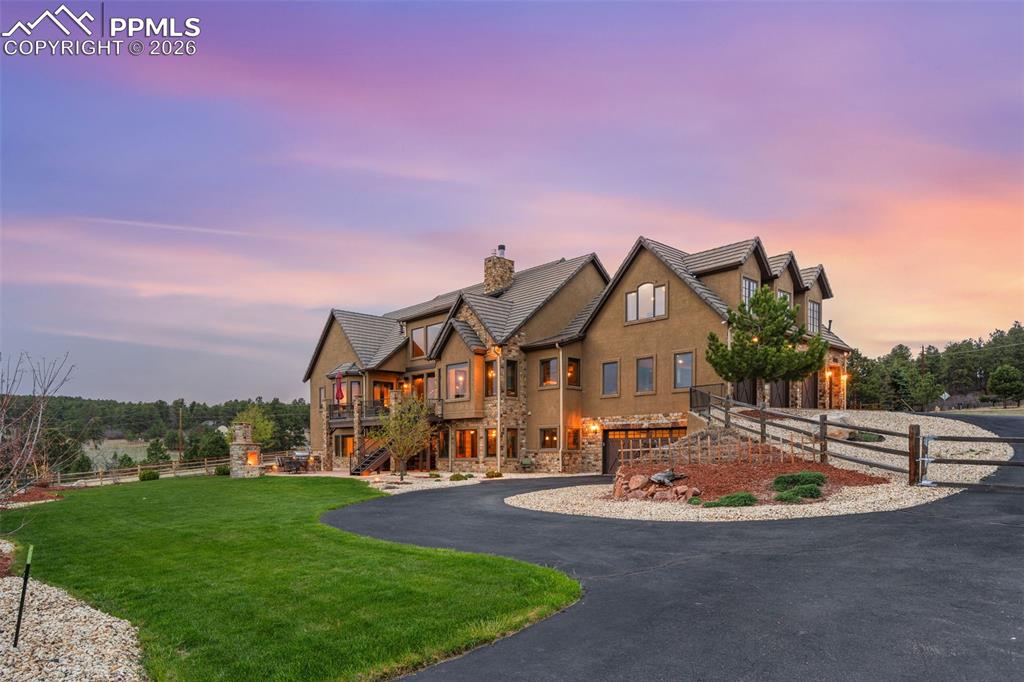 Image 41 of 50: Side of Structure