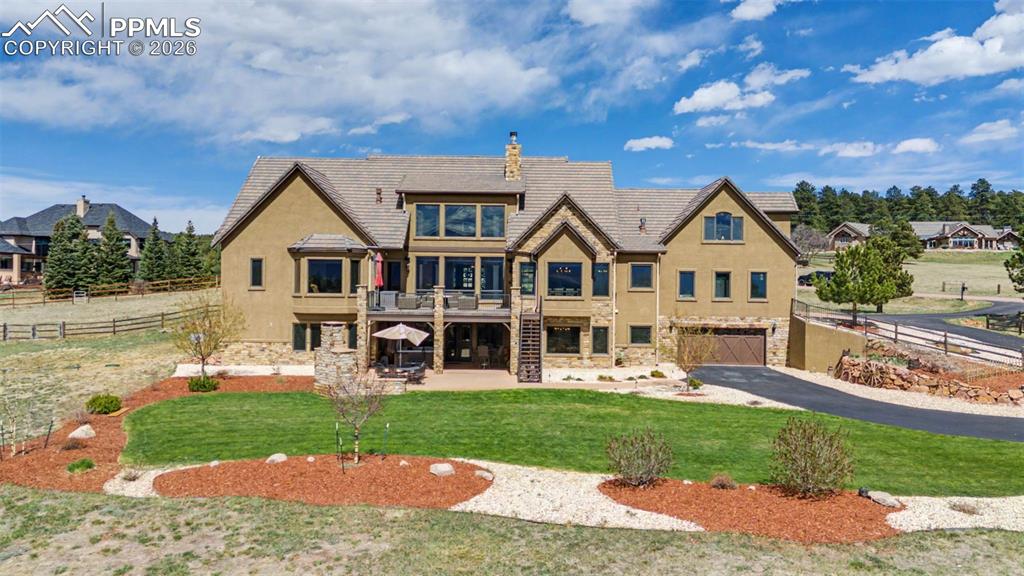 Image 50 of 50: Back of Structure