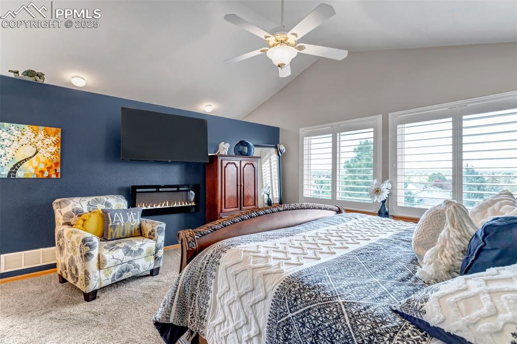 Image 24 of 50: Master Bedroom