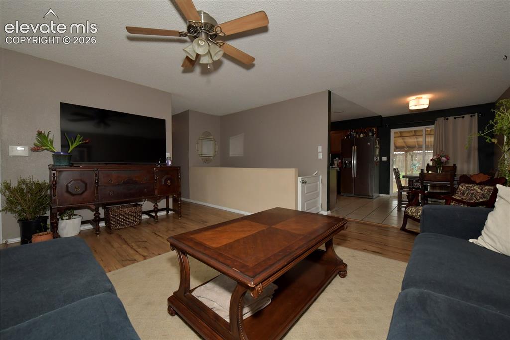 Image 5 of 24: Living Room