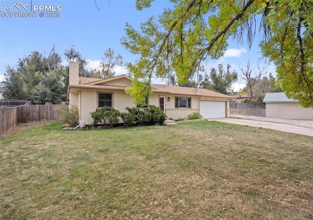 Image 2 of 44: Front of Structure