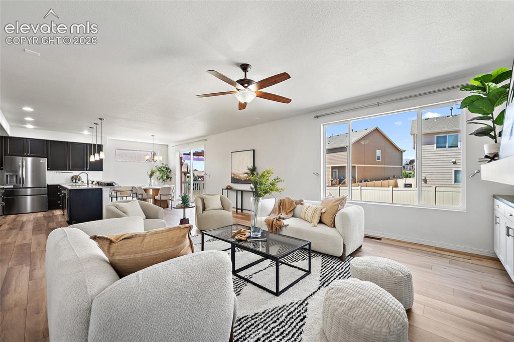 Image 11 of 50: Living Room