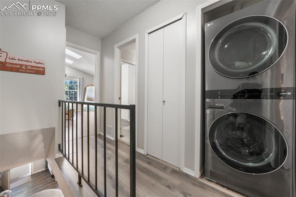 Image 36 of 50: Bathroom