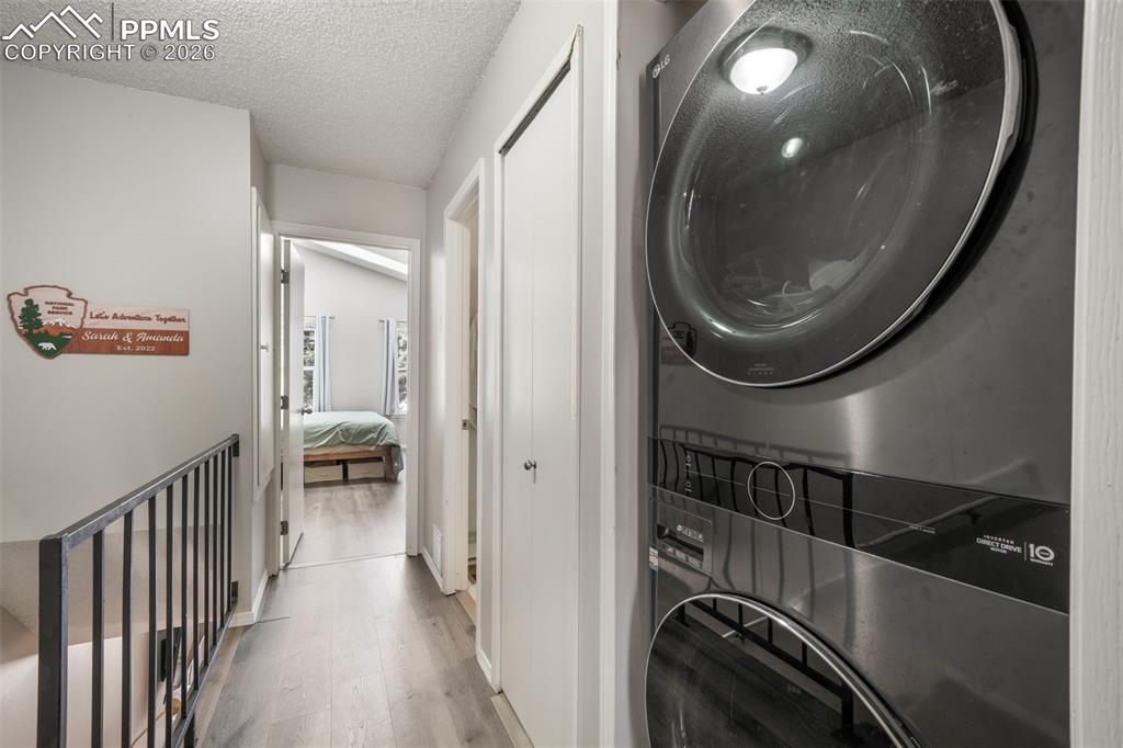 Image 37 of 50: Bathroom