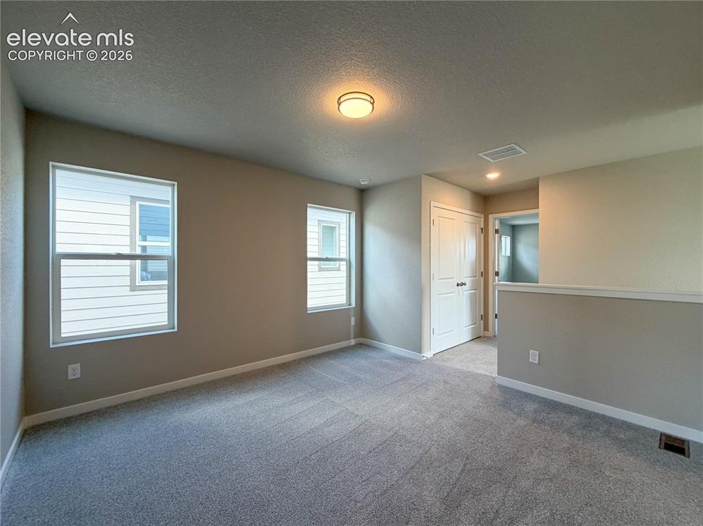 Image 14 of 41: Loft
