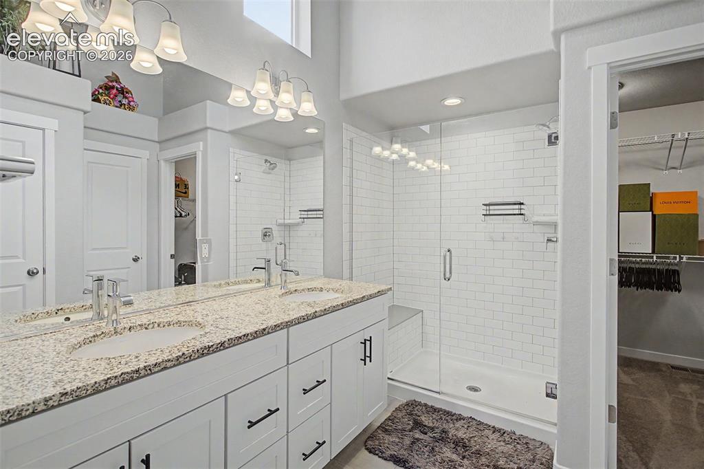 Image 16 of 25: Master Bathroom
