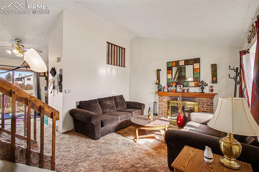 Image 4 of 23: No Description Available