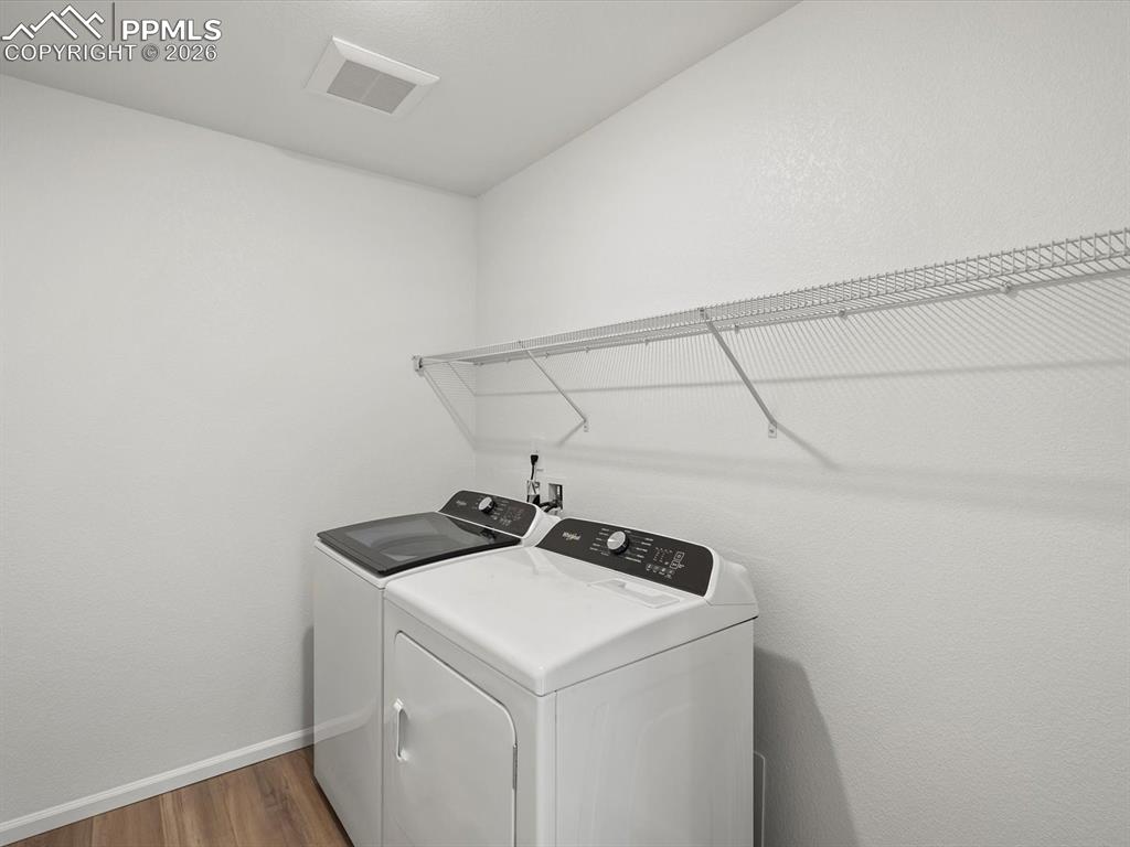 Image 20 of 29: Laundry