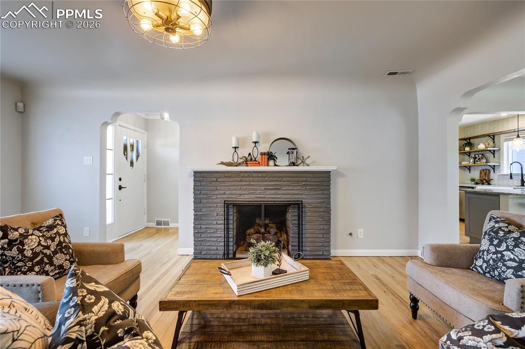 Image 7 of 36: Living Room