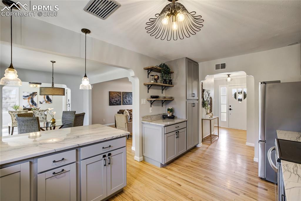 Image 8 of 36: Kitchen