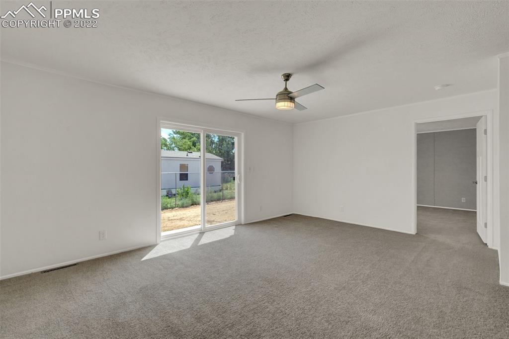 Listing 6080251, Image 12 of 31