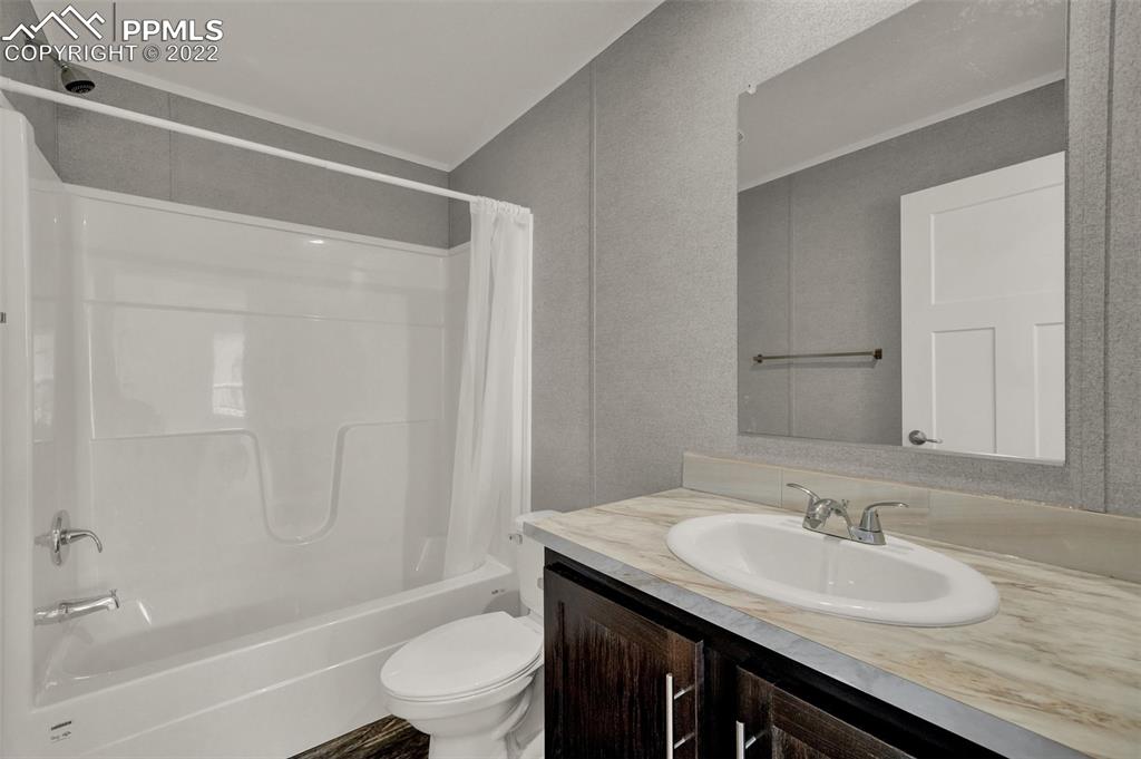 Listing 6080251, Image 21 of 31