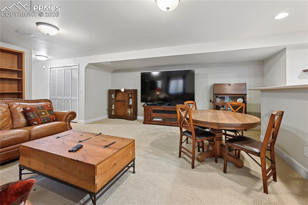 Image 25 of 37: Living Room